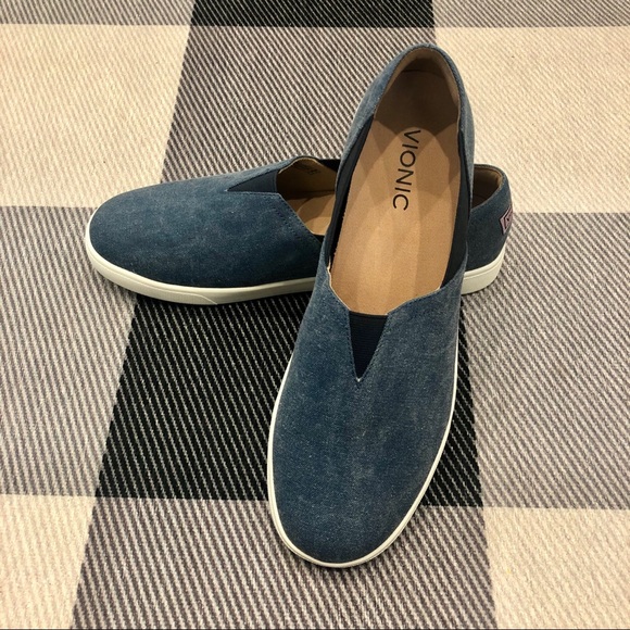 washing vionic slippers